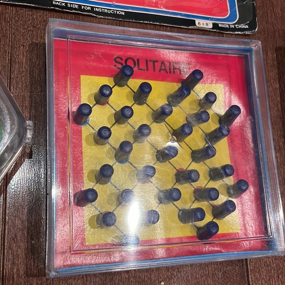 Vintage Collection of pocket travel games - Picture 9 of 10